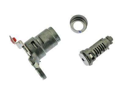 Chevy Suburban 3500 HD Door Lock Cylinder - 13590041