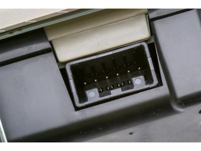 23435677 GM Lamp, Courtesy / Dome / Reading Lamp, Rear Product Photo 3 of 3