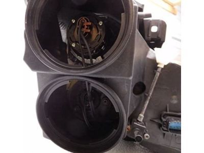 Cadillac CTS Headlight - 15826015