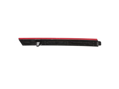 Cadillac CTS Bumper Reflector - 25880226