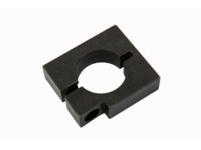 GM 12560419 Clamp, Universal Joint Bearing And Flange 12560419 GM Clamp, Universal Joint Bearing And Flange Product Photo 1 of 2