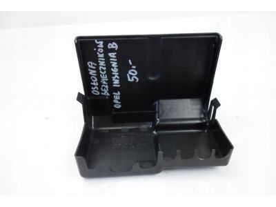 84068679 GM Junction Block Cover Product Photo 3 of 4