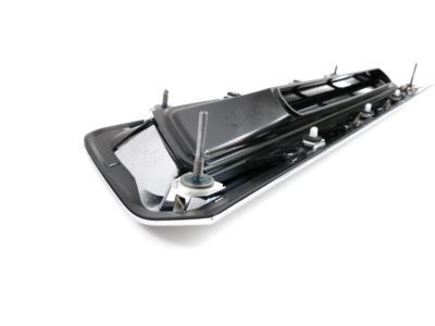 84240940 GM Intake Vent Product Photo 4 of 4