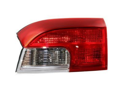 GMC Terrain Tail Light - 20845444