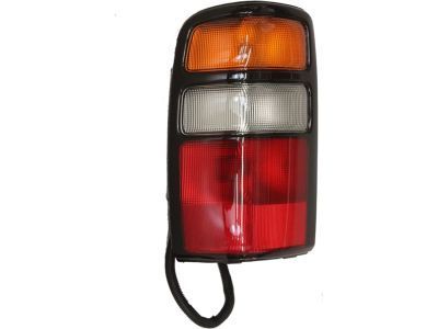 Chevy Tahoe Back Up Light - 15832091