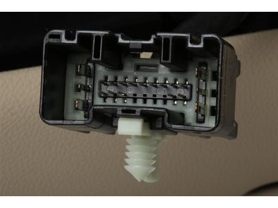 84210967 GM Console, Floor Console Product Photo 6 of 6