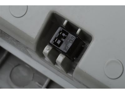 25951356 GM Lamp, Courtesy / Dome / Reading Lamp Product Photo 5 of 5