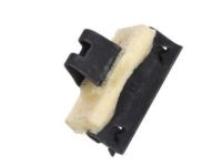 GM 15711541 Front Sill Plate Retainer GM 15711541 Front Sill Plate Retainer