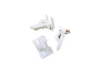 GM 10289034 Windshield Pillar Trim Retainer GM 10289034 Windshield Pillar Trim Retainer