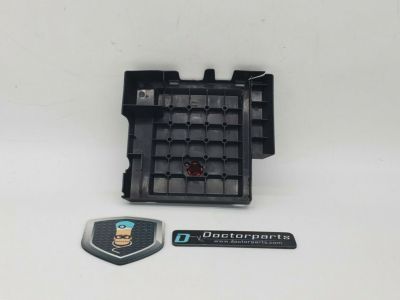 GMC Sierra 2500 HD Fuse Box - 84095551