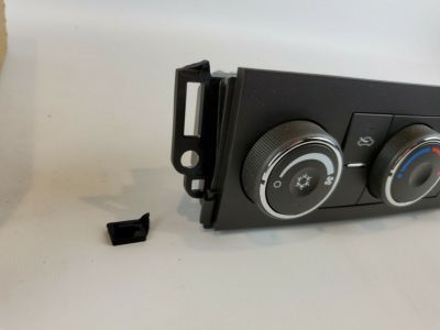 Chevy Silverado 3500 HD A/C Switch - 20787117