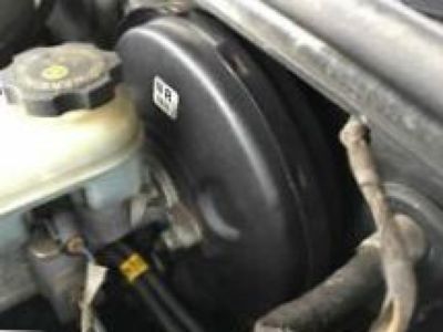 Saturn SW1 Brake Booster - 21010181