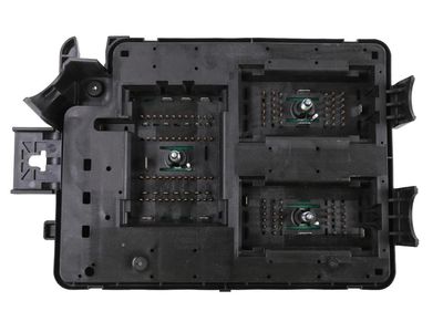 42556515 GM Block, Main Wiring Junction And Fuse Block, Front Product Photo 2 of 4