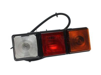 GMC Sierra 2500 Tail Light - 15910344