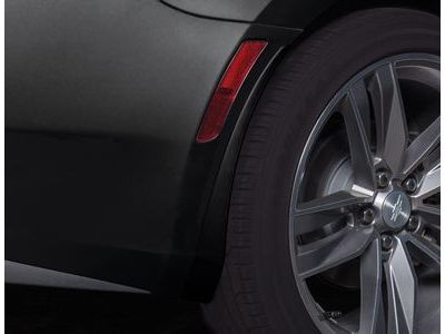 Chevy 23436534 GUARD PKG,REAR MUD FLAP(INCLUDES 2-4)(BLACK)(INSTALL 0.50)(0.199 KG)