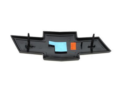 Chevy Suburban 1500 Emblem - 22830014