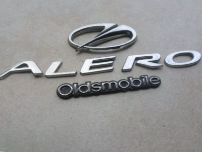 2000 Oldsmobile Alero Emblem - 22655988