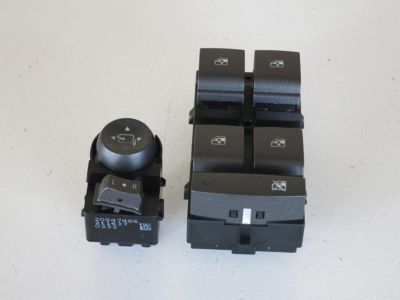 Cadillac SRX Power Window Switch - 20833003