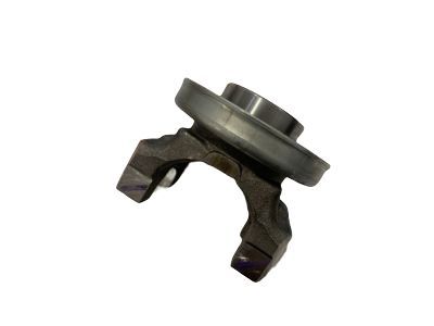 Chevy 23114033 YOKE KIT,DIFFERENTIAL DRIVE PINION GEAR(INCLUDES 35,37)(USE FOR U-JOINT 1355)