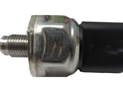 GMC Fuel Pressure Sensor - 12673824