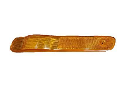 GM 21111673 Side Marker Lamp, Front Driver Side GM 21111673 Side Marker Lamp, Front Driver Side