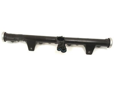 2003 Cadillac Escalade Fuel Rail - 17113696
