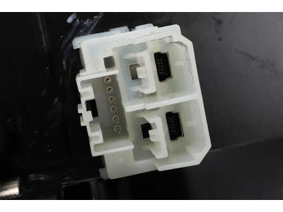 84373614 GM Compartment, Seat Separator Console Product Photo 4 of 5
