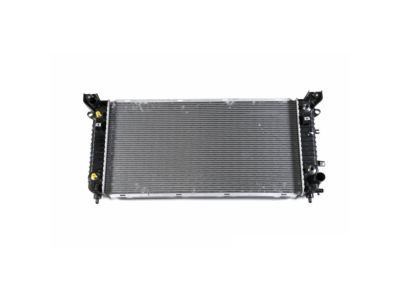 GMC Yukon XL Radiator - 84207654