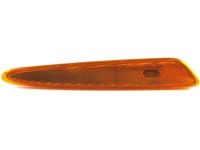 GM 10316652 Side Marker Lamp, Passenger Side GM 10316652 Side Marker Lamp, Passenger Side